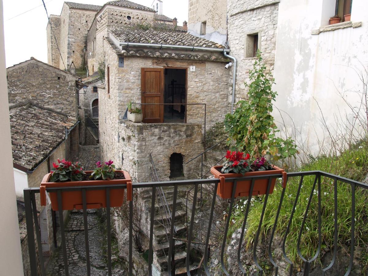 Dimora Forgione B&B - Pietrelcina Exterior foto